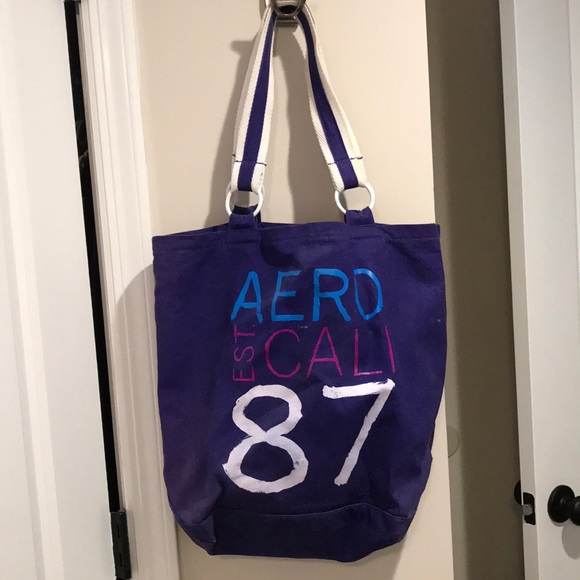Aeropostale Handbags - Aeropostale Tote Bag! Aeropostale Handbags - Aeropostale Tote Bag!